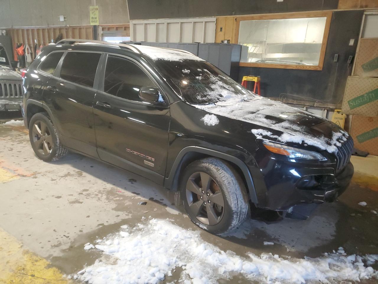 2016 Jeep Grand Cherokee VIN 1C4PJLCB3GW281101 Copart auction photo, front end / minor dent/scratches damage thumbnail 4