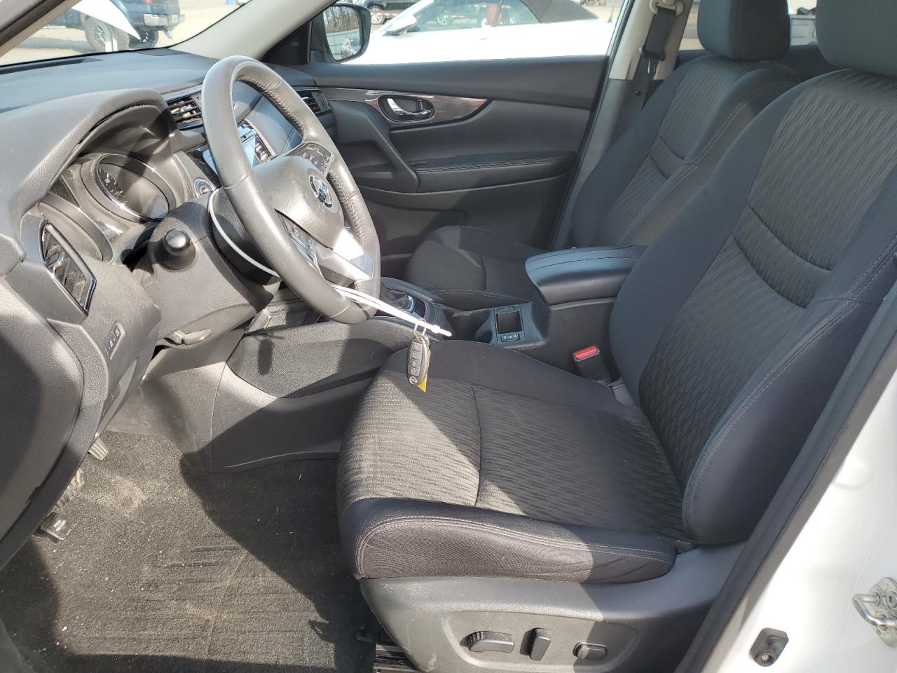 2017 Nissan Rogue VIN 5N1AT2MV5HC873519 Copart auction photo, front end / minor dent/scratches damage thumbnail 7