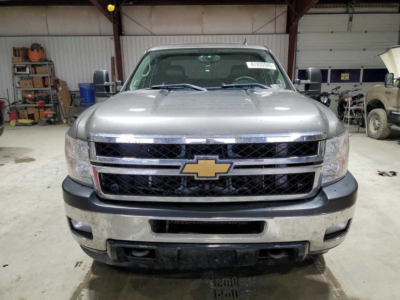 2012 Chevrolet Silverado VIN 1GC4K1E84CF165759 Copart auction photo, side / rear end damage thumbnail 5