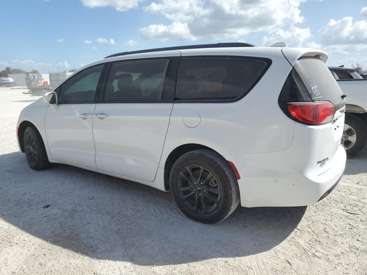2020 Chrysler Pacifica VIN 2C4RC3BG0LR263979 Copart auction photo, water/flood damage thumbnail 2