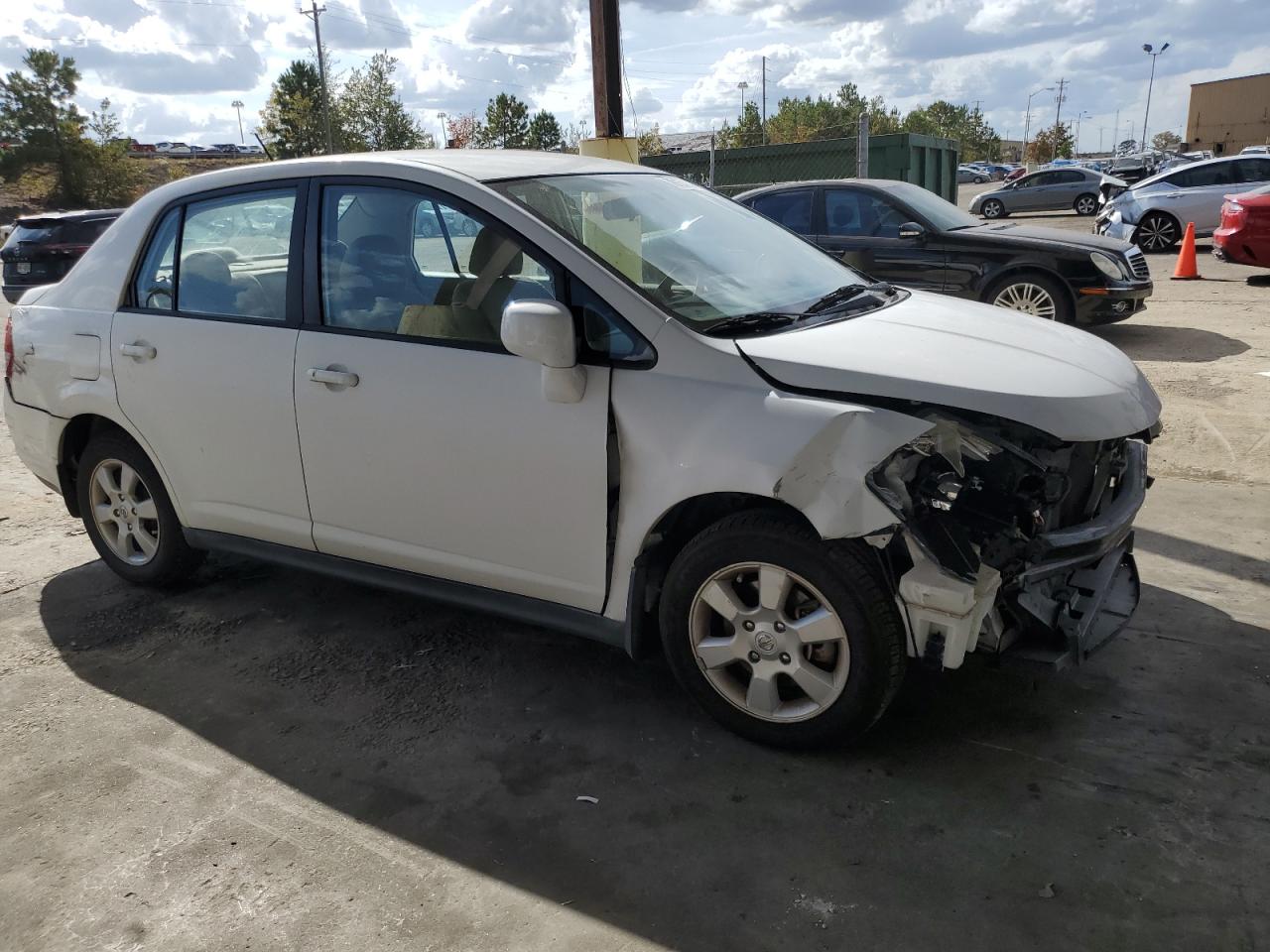 2010 Nissan Versa VIN 3N1BC1APXAL457486 Copart auction photo, front end damage thumbnail 4
