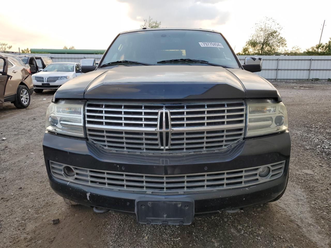 2010 Lincoln Navigator VIN 5LMJJ3J50AEJ09374 Copart auction photo, front end / rear end damage thumbnail 5