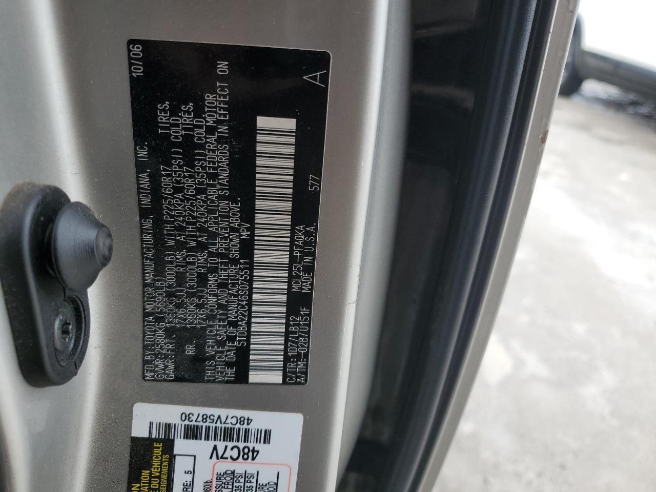 2006 Toyota Sienna VIN 5TDBA22C46S075511 Copart auction photo, front end damage thumbnail 13