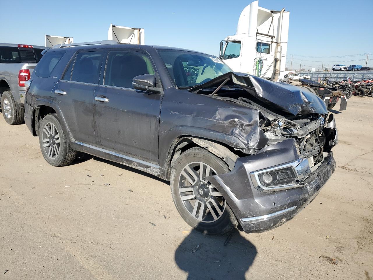 2018 Toyota 4Runner VIN JTEBU5JRXJ5593390 Copart auction photo, front end / mechanical damage thumbnail 4