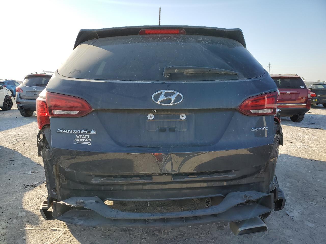 2018 Hyundai Santa Fe VIN 5XYZT3LB1JG545388 Copart auction photo, side / front end damage thumbnail 6