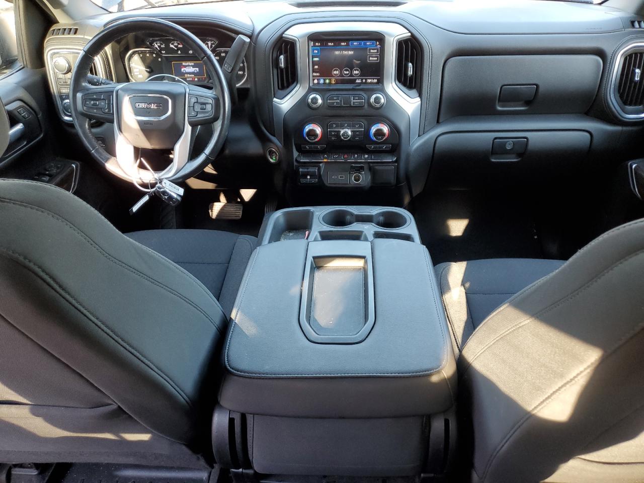 2021 GMC Sierra VIN 1GTR9CEK9MZ158444 Copart auction photo, undercarriage / minor dent/scratches damage thumbnail 8