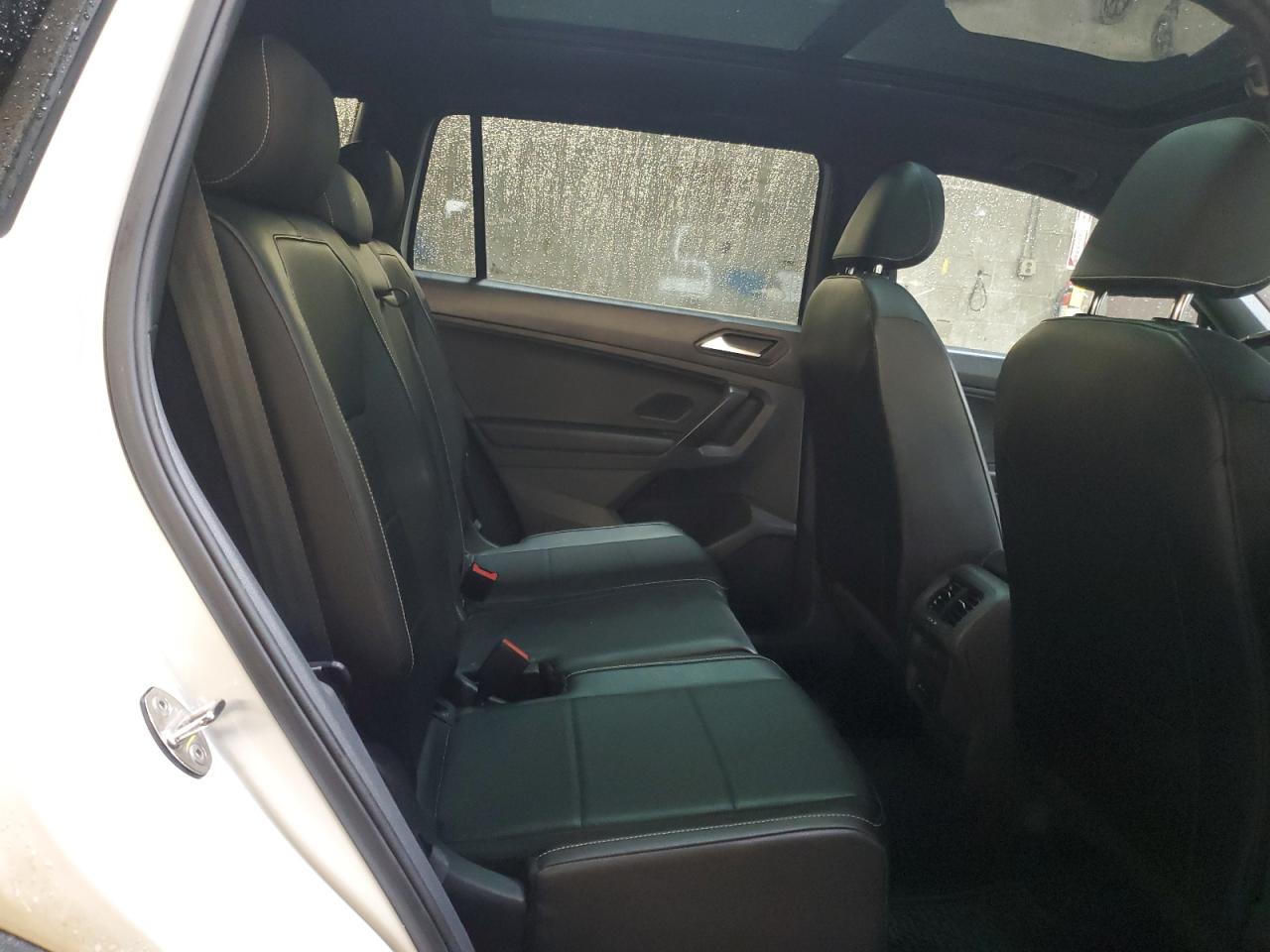 2021 Volkswagen Tiguan VIN 3VV2B7AX9MM132508 Copart auction photo, side / front end damage thumbnail 11