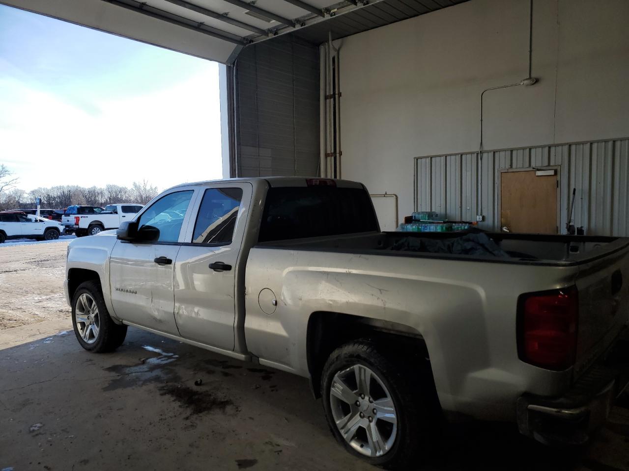 2016 Chevrolet Silverado VIN 1GCVKPEC6GZ243832 Copart auction photo, rear end / side damage thumbnail 2
