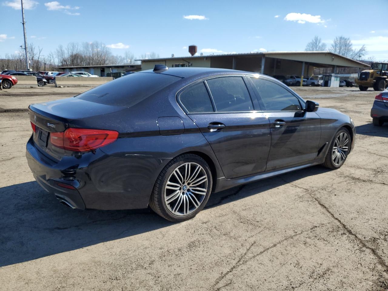2019 BMW 5er VIN WBAJE7C57KWW20203 Copart auction photo, minor dent/scratches damage thumbnail 3