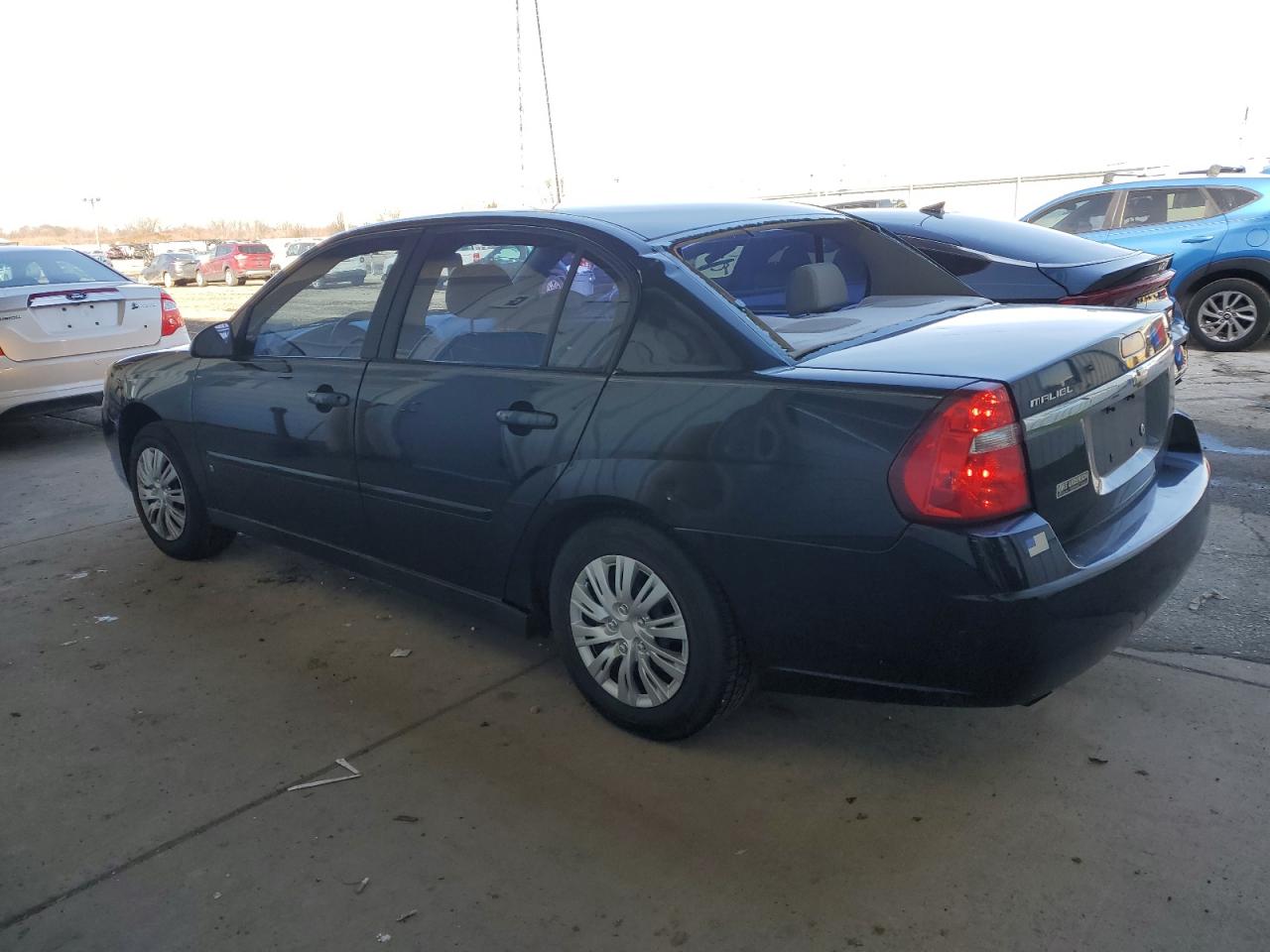 2006 Chevrolet Malibu VIN 1G1ZS51FX6F260423 Copart auction photo, side / rear end damage thumbnail 2