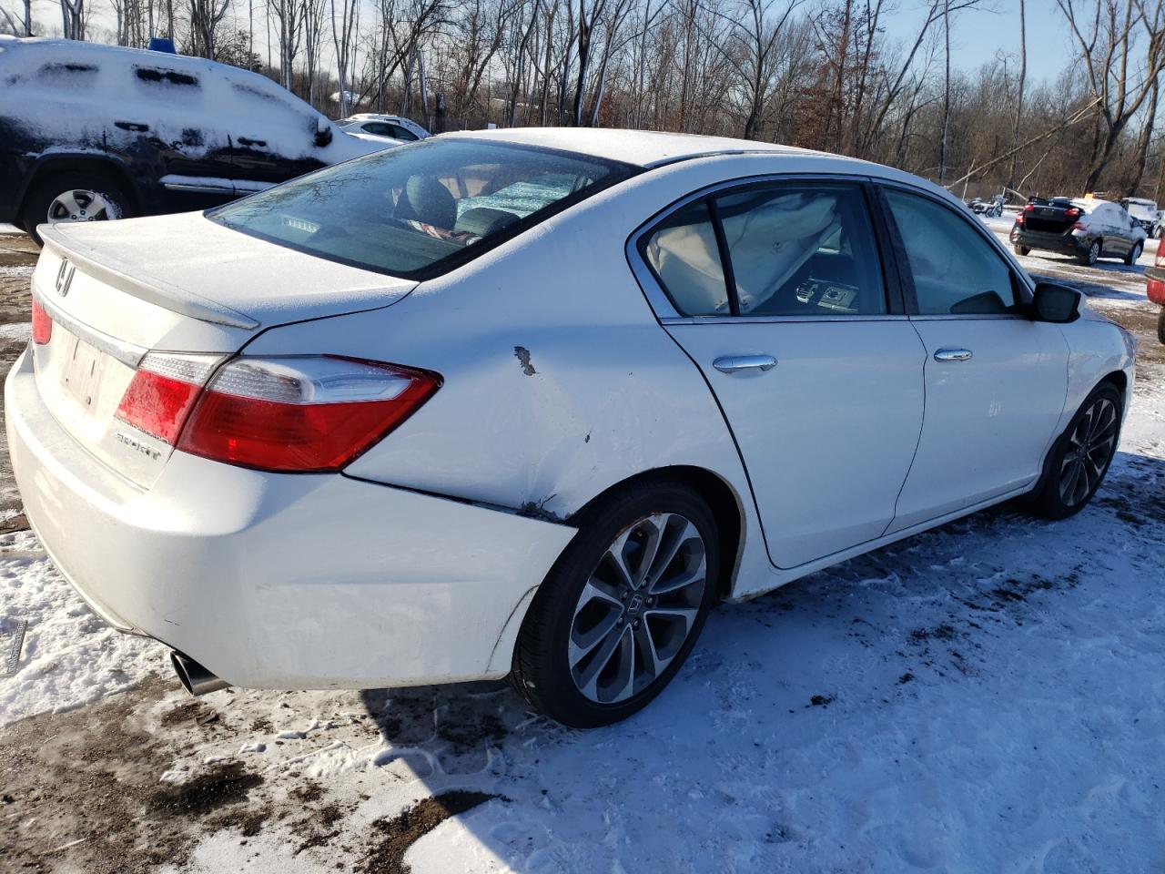 2015 Honda Accord VIN 1HGCR2F50FA259934 Copart auction photo, rear end damage thumbnail 3