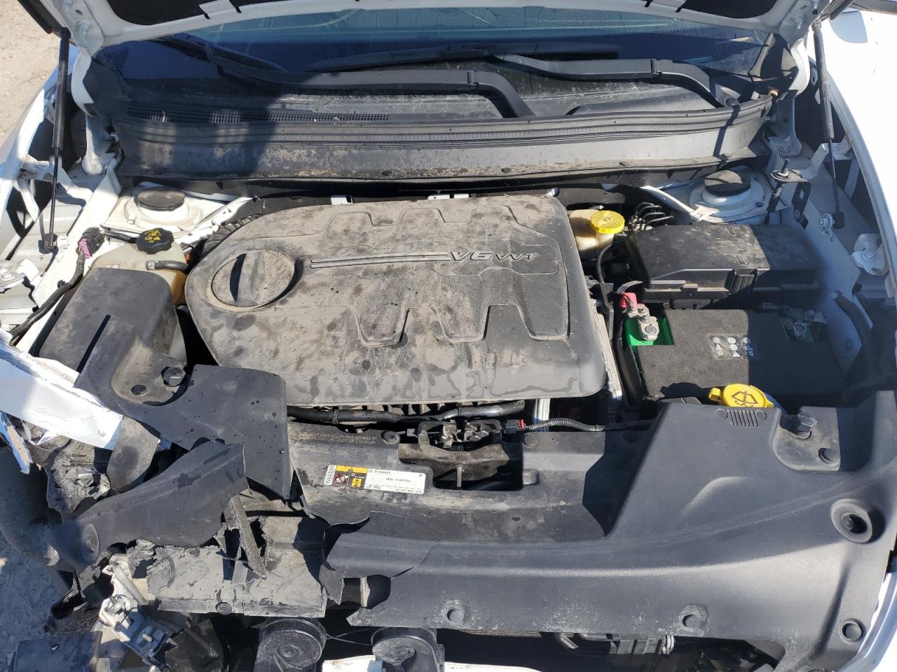 2016 Jeep Grand Cherokee VIN 1C4PJMCS0GW182855 Copart auction photo, front end / minor dent/scratches damage thumbnail 14