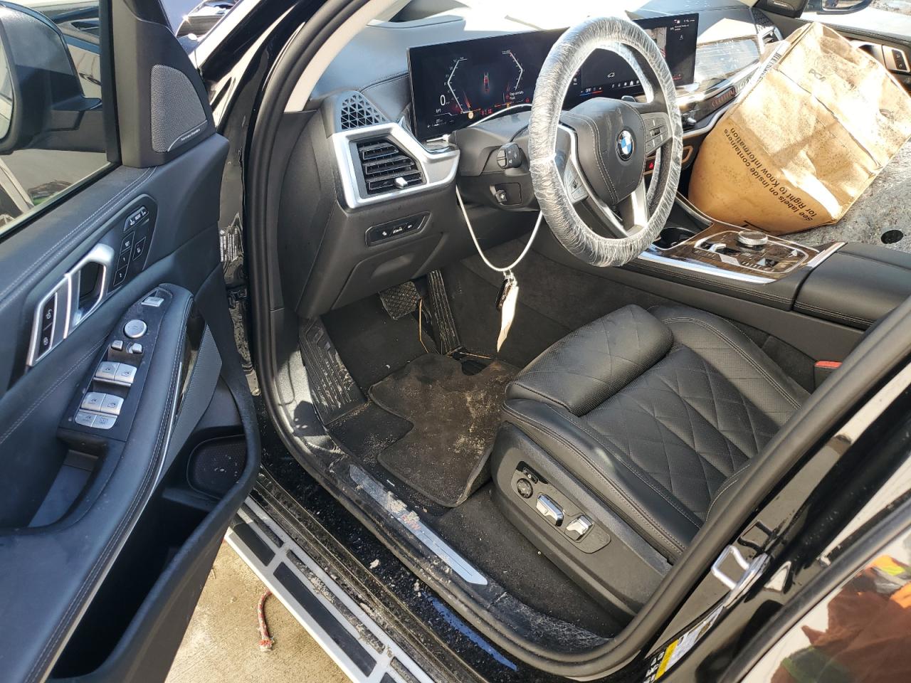 2024 BMW X7 VIN 5UX23EM09R9U39244 Copart auction photo, front end damage thumbnail 8