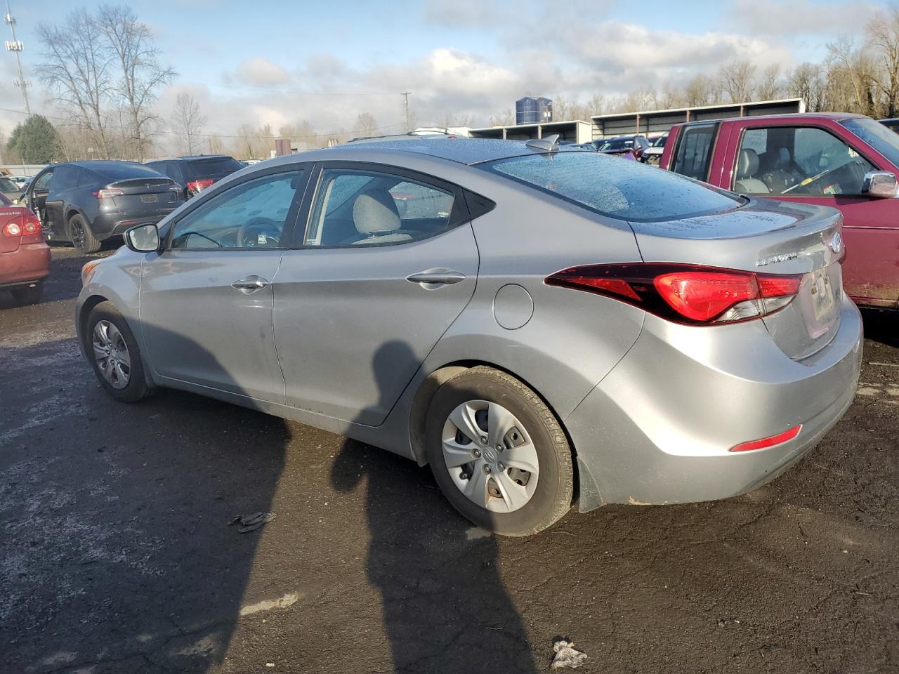 2016 Hyundai Elantra VIN 5NPDH4AE3GH685295 Copart auction photo, vandalism damage thumbnail 2