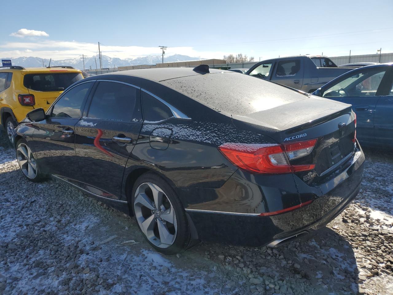 2018 Honda Accord VIN 1HGCV2F97JA025300 Copart auction photo, front end damage thumbnail 2