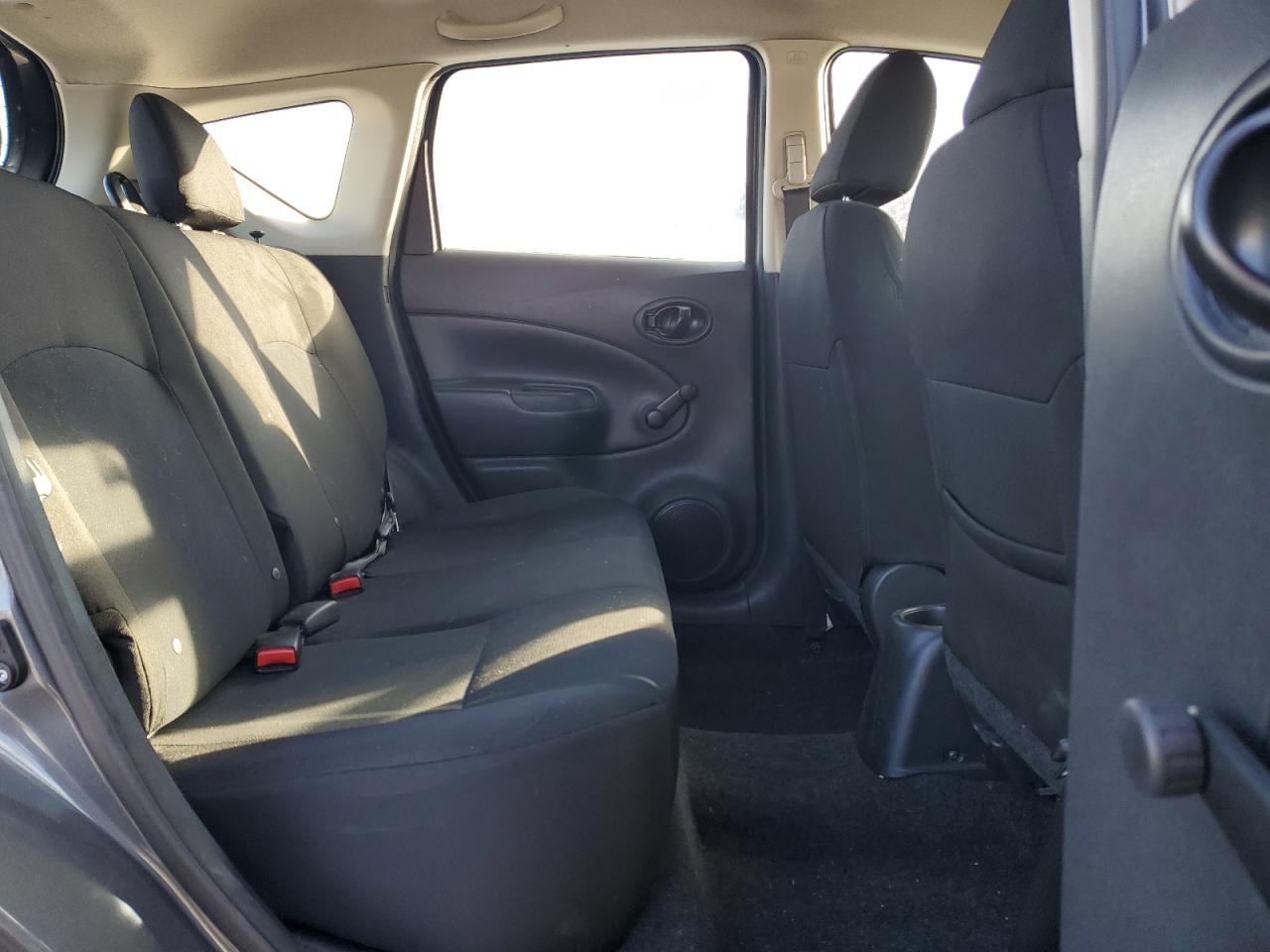 2016 Nissan Versa VIN 3N1CE2CP4GL376753 Copart auction photo, front end / side damage thumbnail 10
