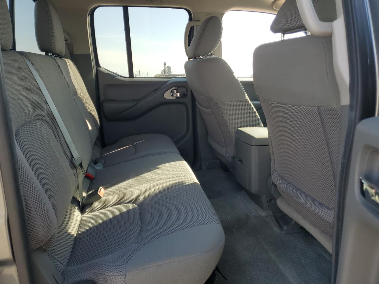 2016 Nissan Navara (Frontier) VIN 1N6AD0ER2GN780478 Copart auction photo, rear end / front end damage thumbnail 11