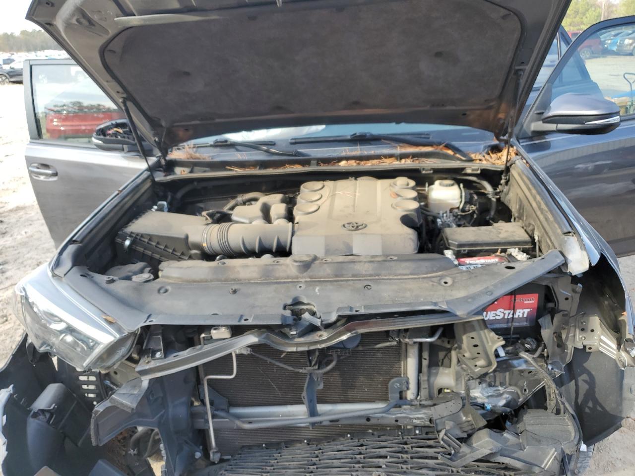 2019 Toyota 4Runner VIN JTEBU5JR0K5644137 Copart auction photo, front end damage thumbnail 12