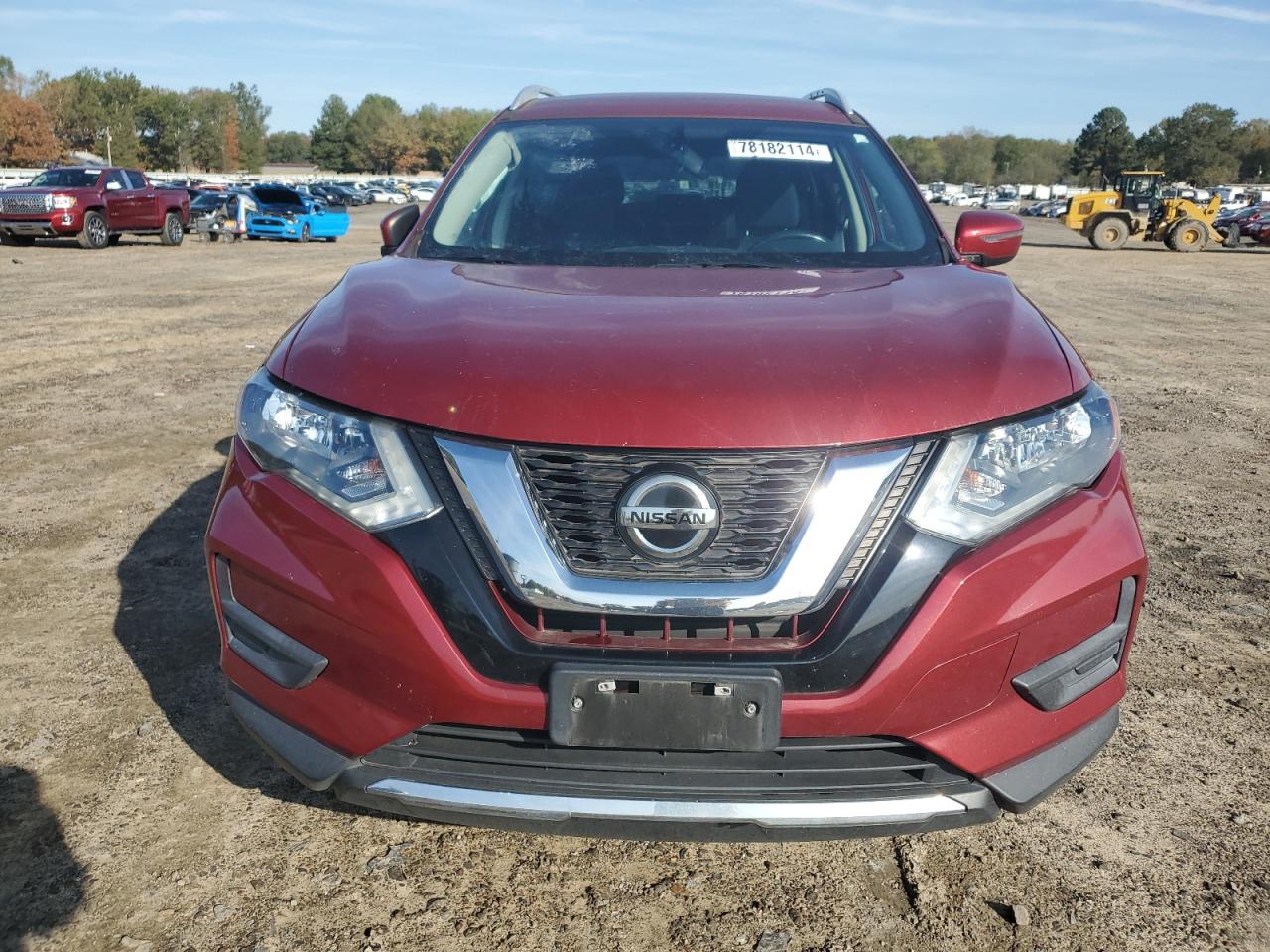2018 Nissan Rogue VIN 5N1AT2MTXJC704634 Copart auction photo, side / rear end damage thumbnail 5