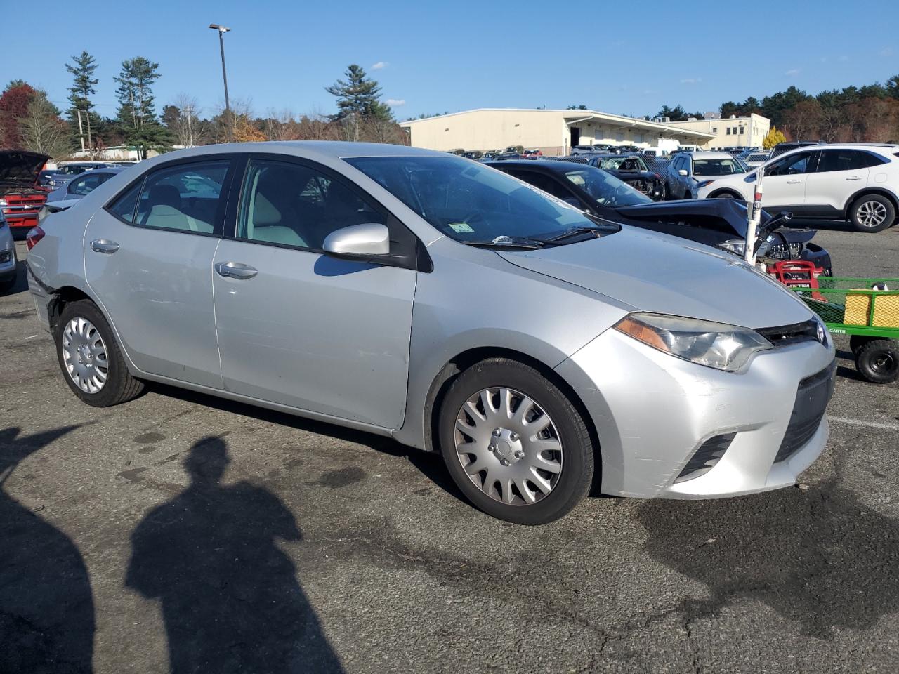 2014 Toyota Corolla VIN 2T1BURHE6EC112543 Copart auction photo, all over damage thumbnail 4