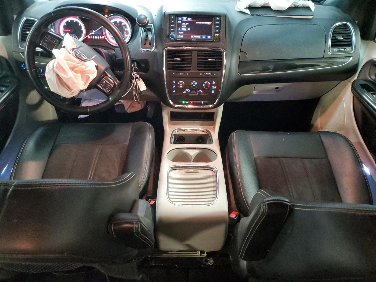 2020 Dodge Caravan VIN 2C4RDGCG3LR201561 Copart auction photo, front end / minor dent/scratches damage thumbnail 8