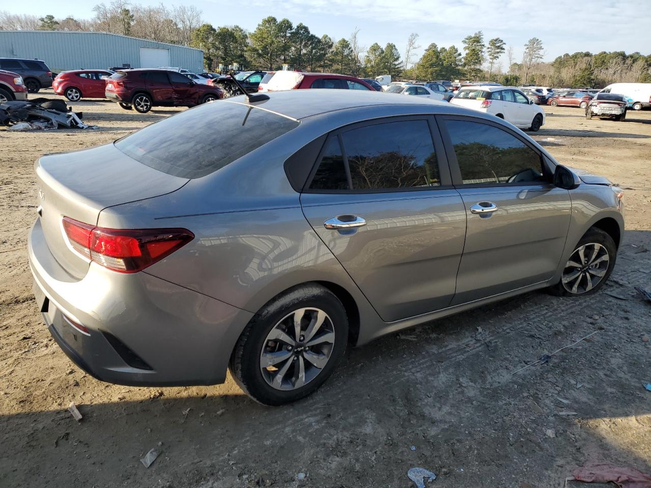 2022 KIA Rio VIN 3KPA24AD6NE453853 Copart auction photo, minor dent/scratches damage thumbnail 3