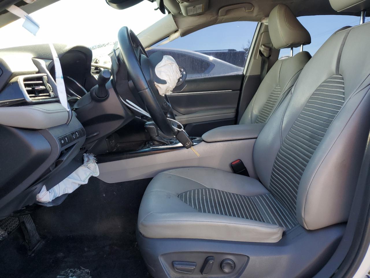 2019 Toyota Camry VIN 4T1B11HK9KU200416 Copart auction photo, front end damage thumbnail 7