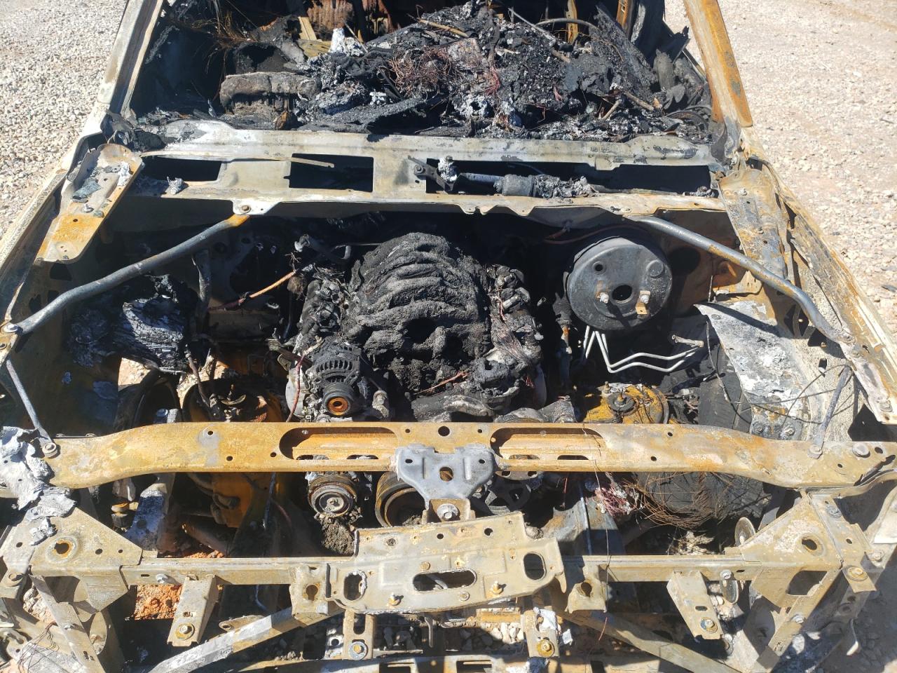 2016 Chevrolet Tahoe VIN 1GNSCBKC9GR434238 Copart auction photo, burn damage thumbnail 12