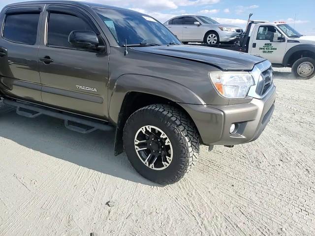 2015 Toyota Tacoma VIN 3TMLU4EN1FM189308 Copart auction photo, rear end / side damage thumbnail 11