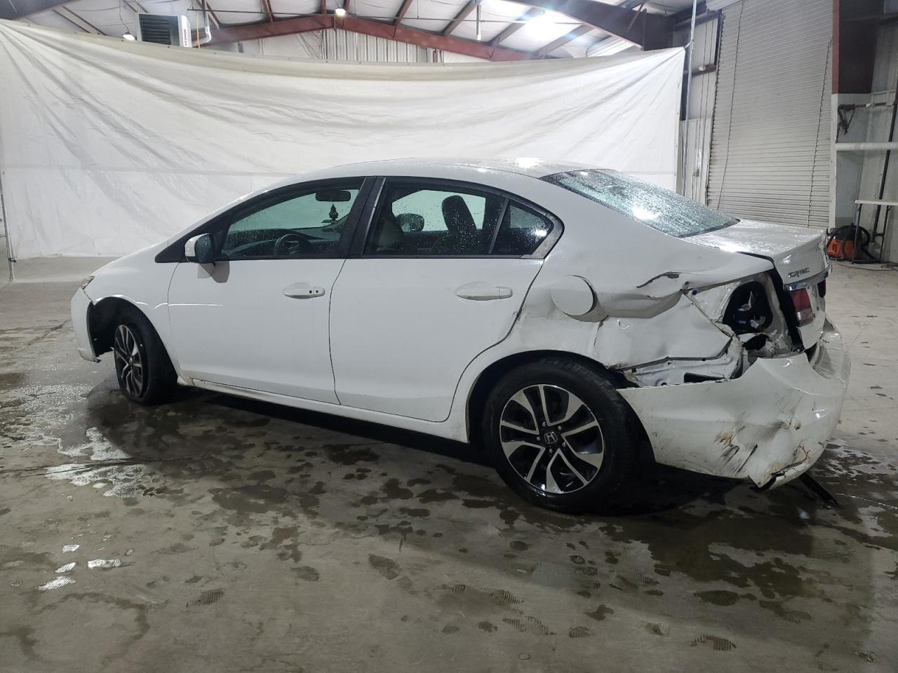 2015 Honda Civic VIN 19XFB2F88FE217146 Copart auction photo, rear end damage thumbnail 2