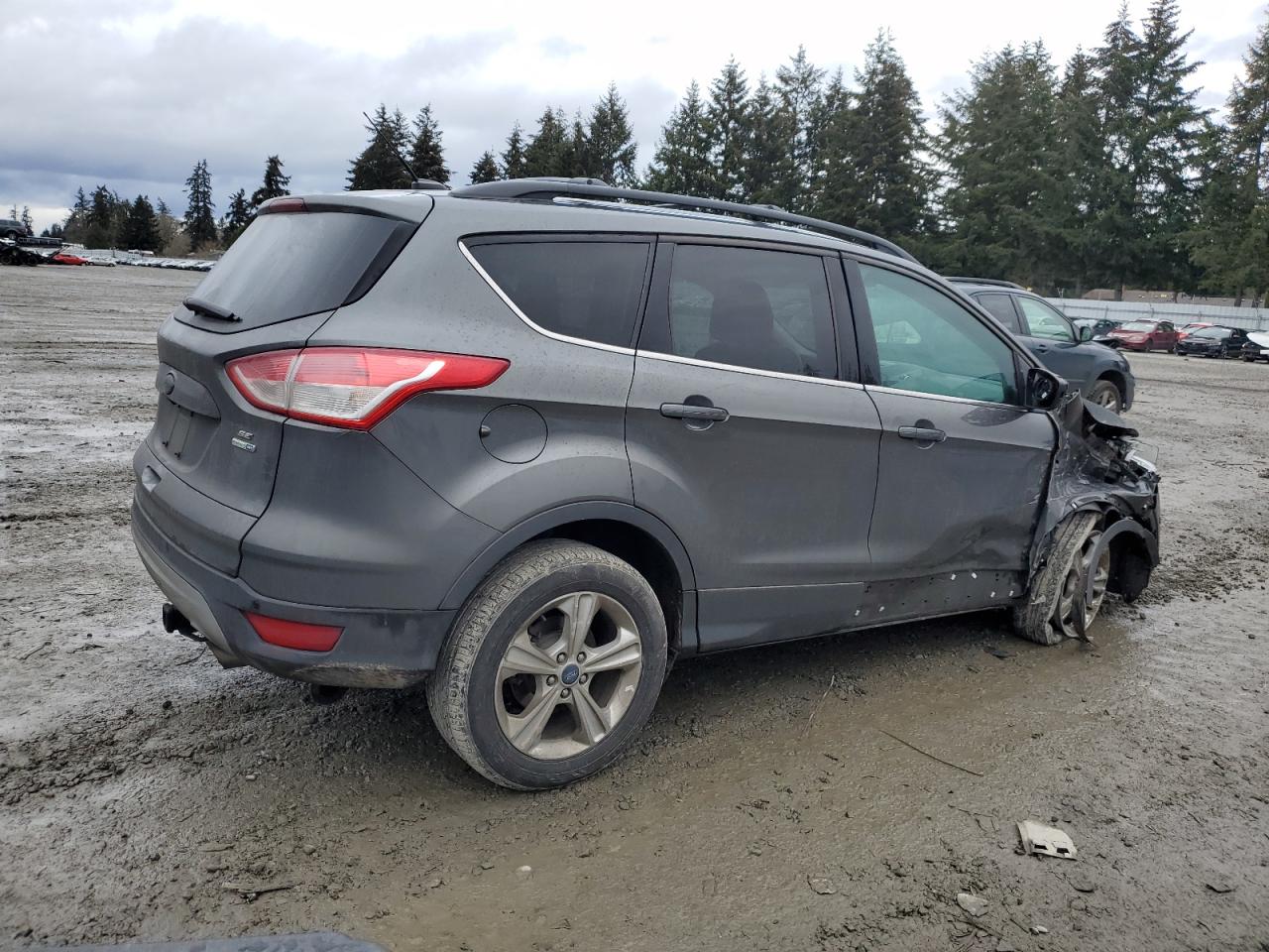 2015 Ford Escape VIN 1FMCU9GX4FUA92865 Copart auction photo, front end / side damage thumbnail 3