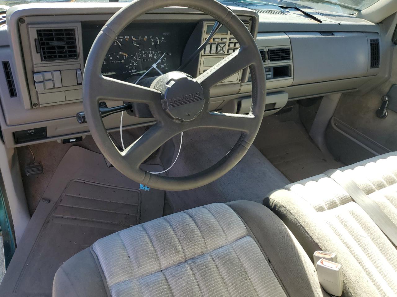 1993 Chevrolet GMT-400 VIN 1GCDC14Z1PZ221376 Copart auction photo, front end damage thumbnail 8