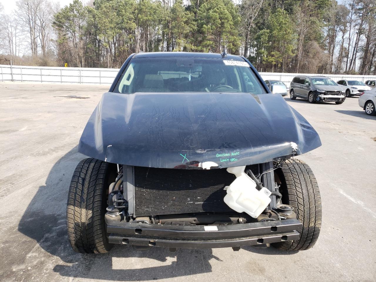 2016 Chevrolet Suburban VIN 1GNSKJKC0GR243059 Copart auction photo, front end damage thumbnail 5