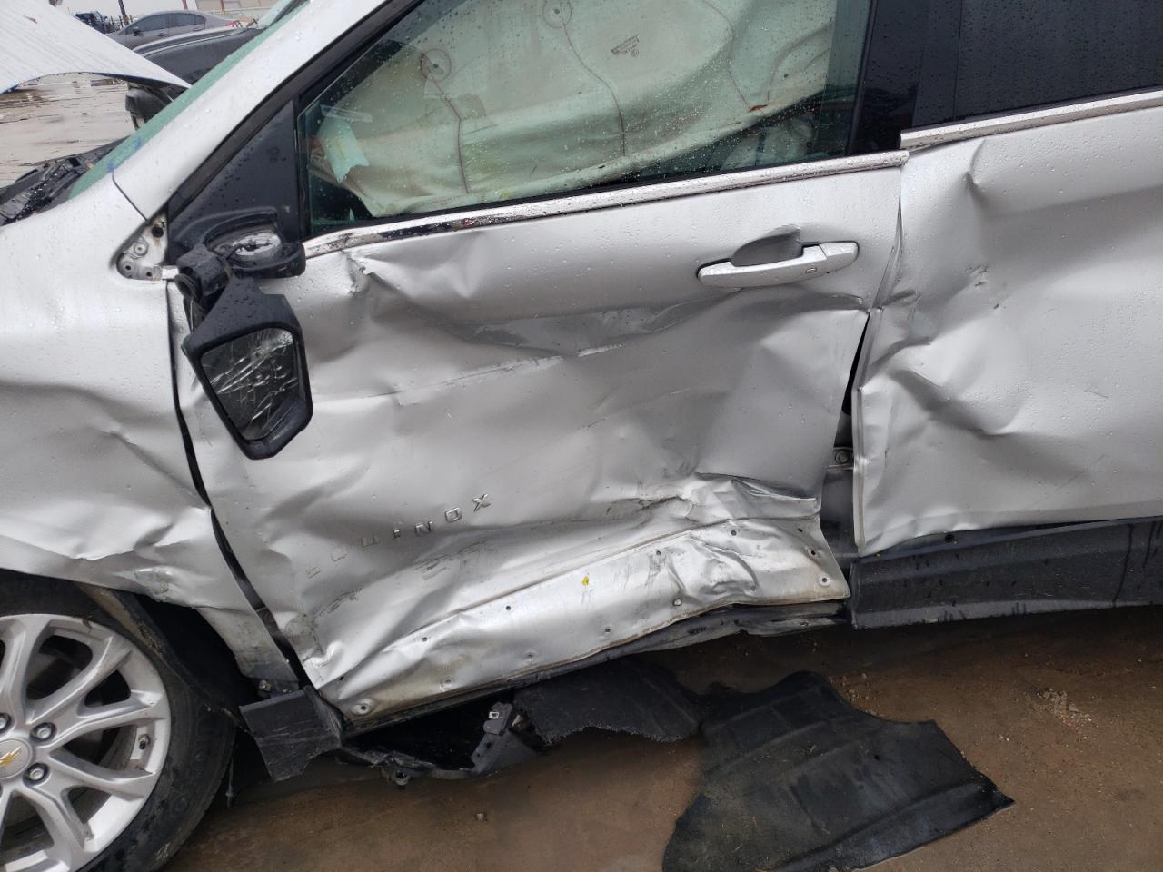 2018 Chevrolet Equinox VIN 2GNAXJEV5J6238890 Copart auction photo, side damage thumbnail 7