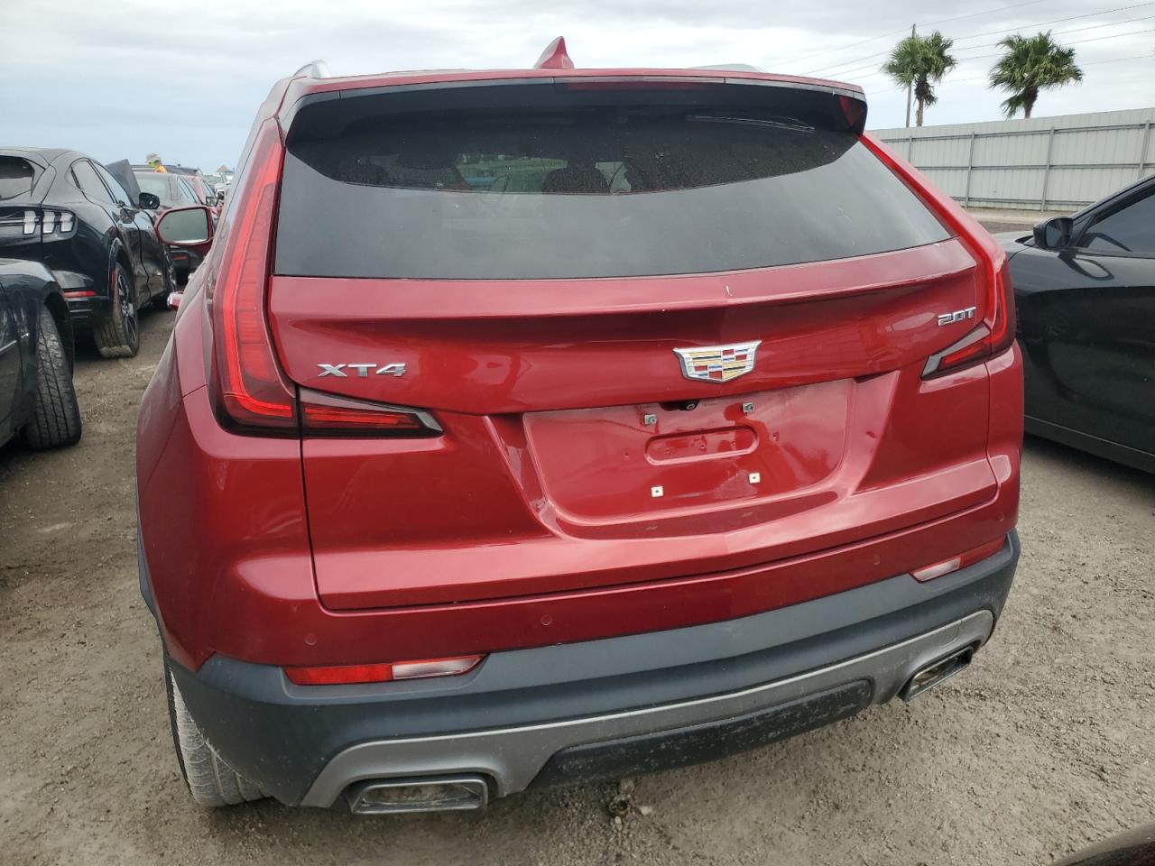 2019 Cadillac XT4 VIN 1GYFZCR42KF177439 Copart auction photo, water/flood damage thumbnail 6