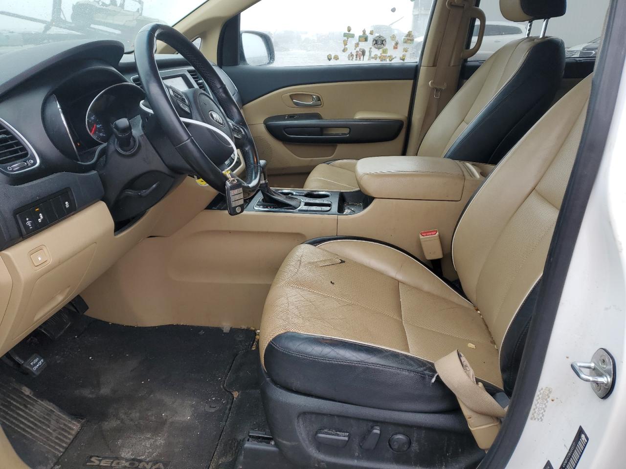 2019 KIA Sedona VIN KNDMB5C13K6493377 Copart auction photo, front end damage thumbnail 7