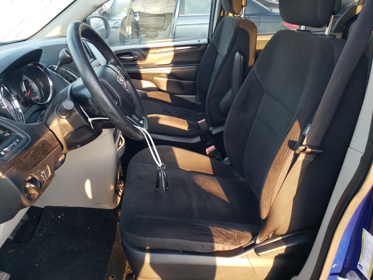 2018 Dodge Caravan VIN 2C4RDGBG6JR259288 Copart auction photo, front end / undercarriage damage thumbnail 7