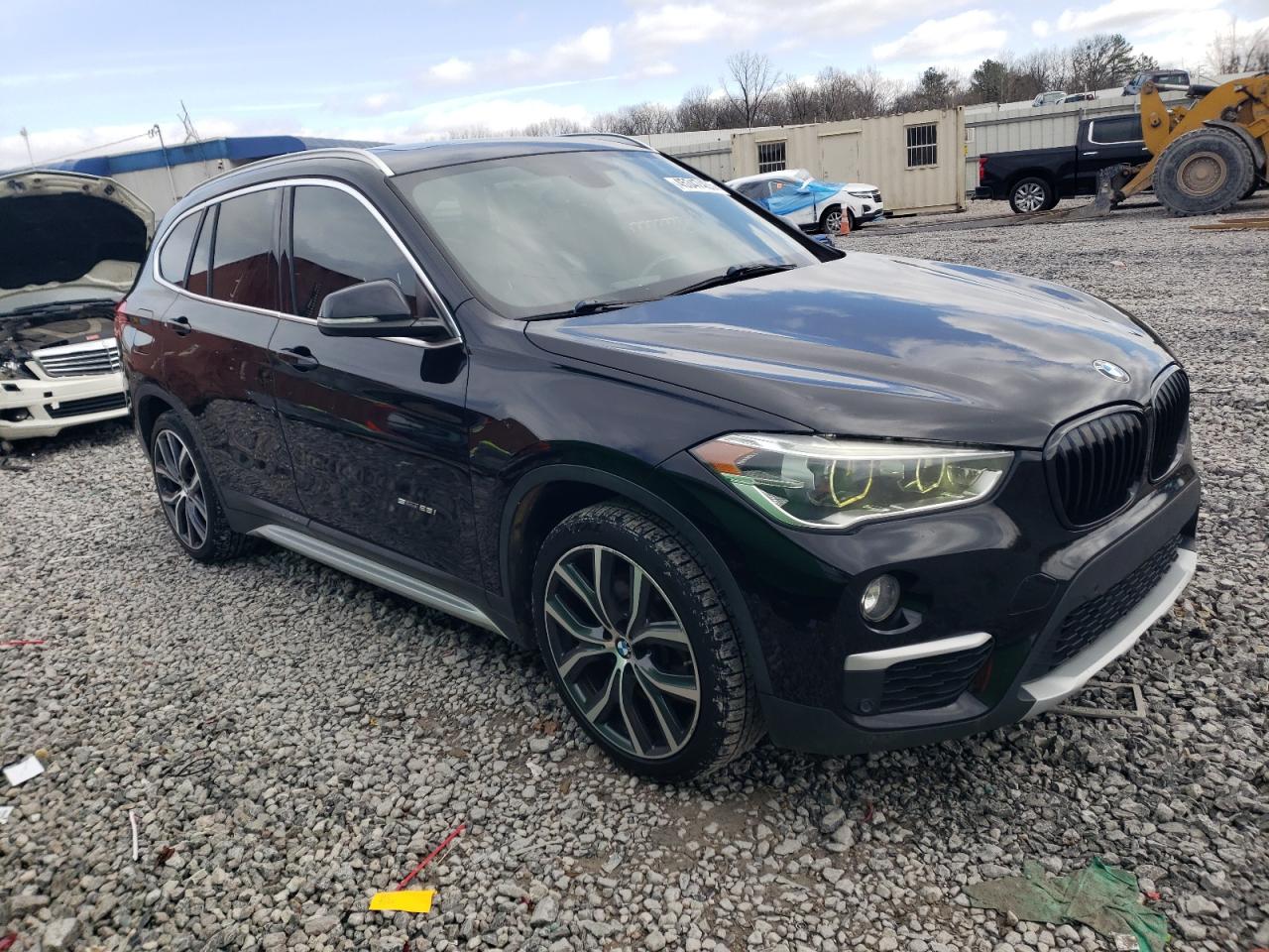 2017 BMW X1 VIN WBXHU7C33H5H36487 Copart auction photo, normal wear damage thumbnail 4