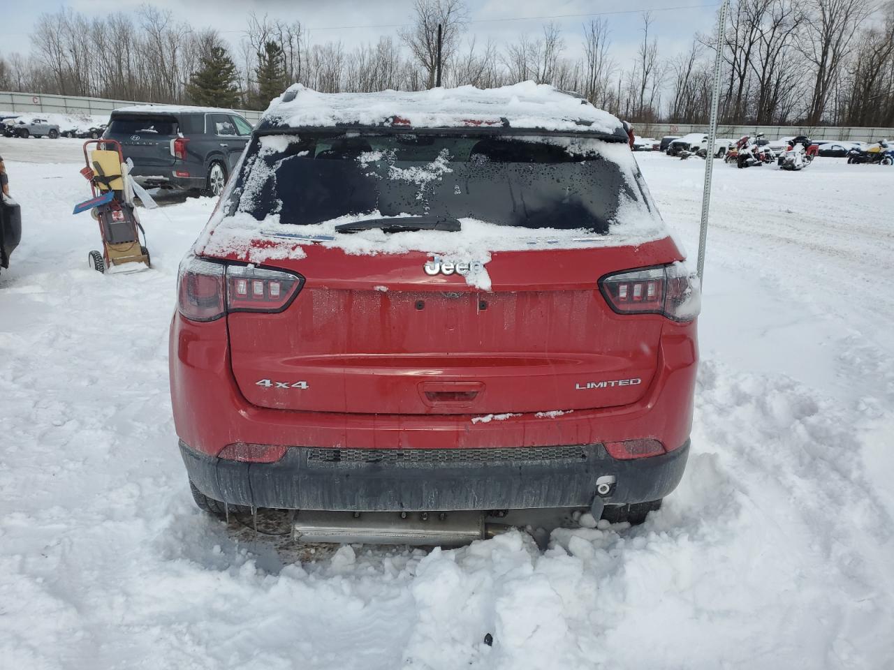 2020 Jeep Compass VIN 3C4NJDCB9LT155323 Copart auction photo, side damage thumbnail 6