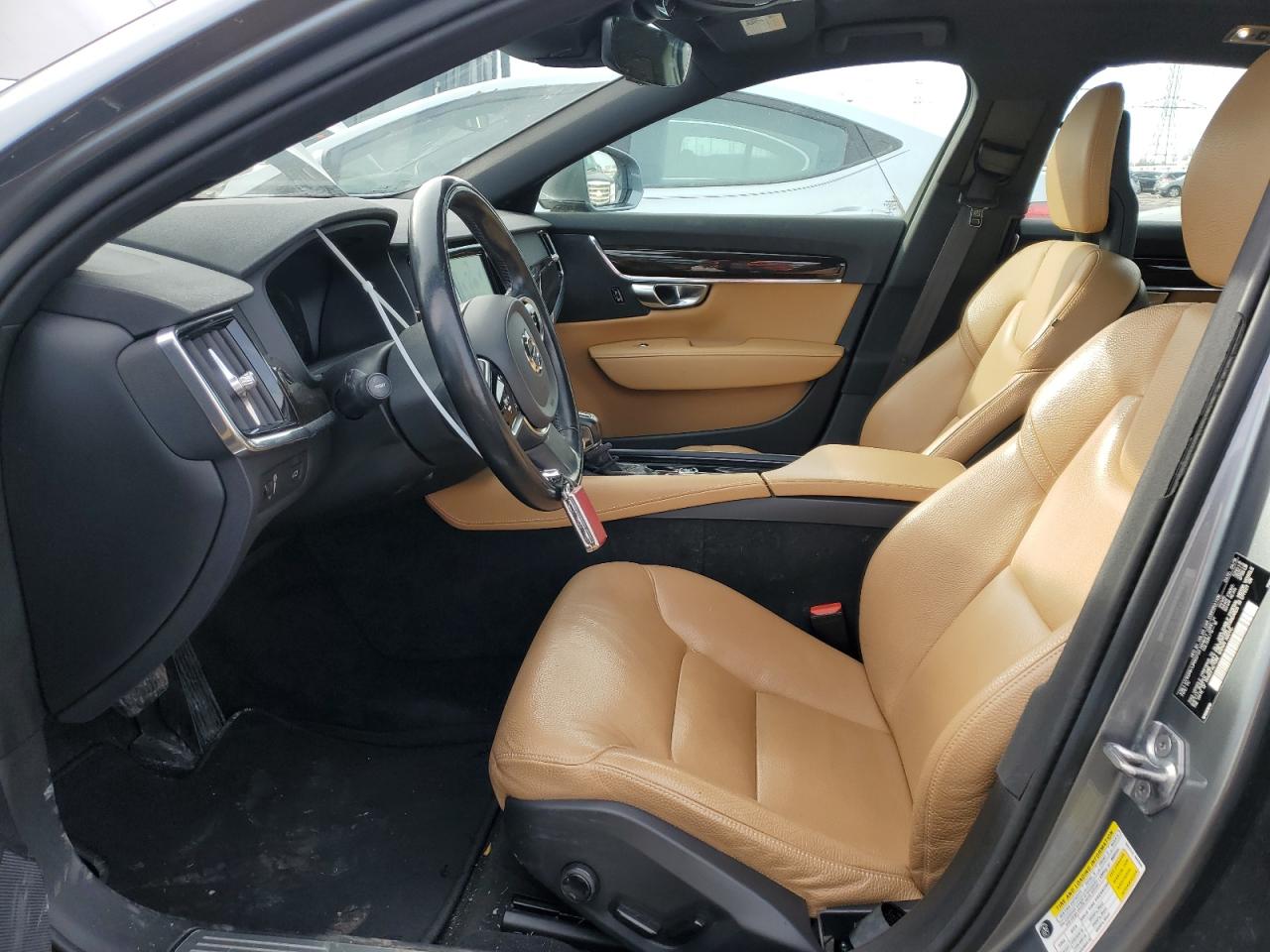 2018 Volvo S90 VIN LVY102MK1JP055733 Copart auction photo, front end damage thumbnail 7
