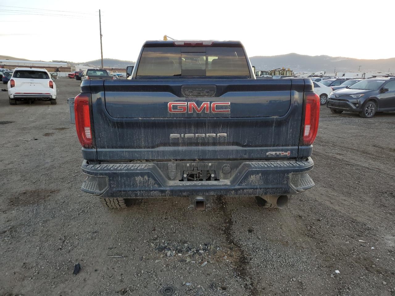 2022 GMC Sierra VIN 1GT49VEY4NF227554 Copart auction photo, front end / minor dent/scratches damage thumbnail 6