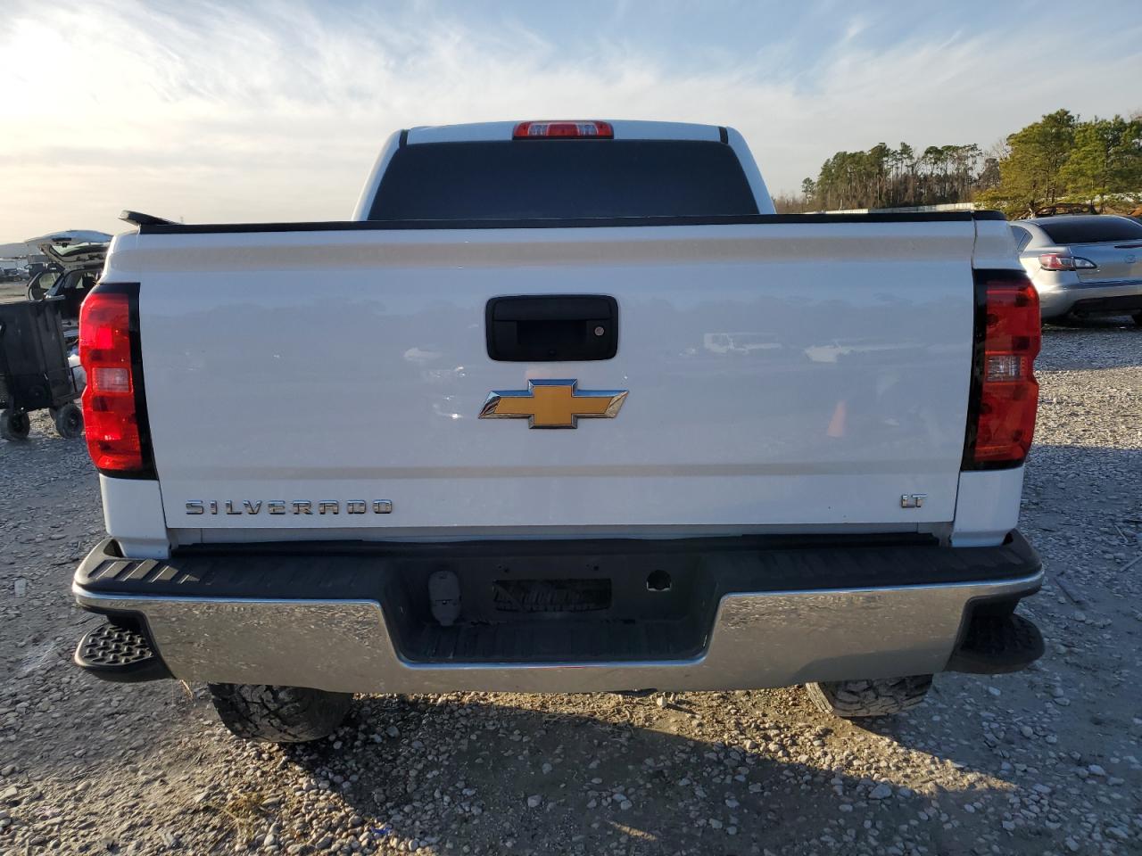 2017 Chevrolet Silverado VIN 3GCUCRER8HG495916 Copart auction photo, all over damage thumbnail 6