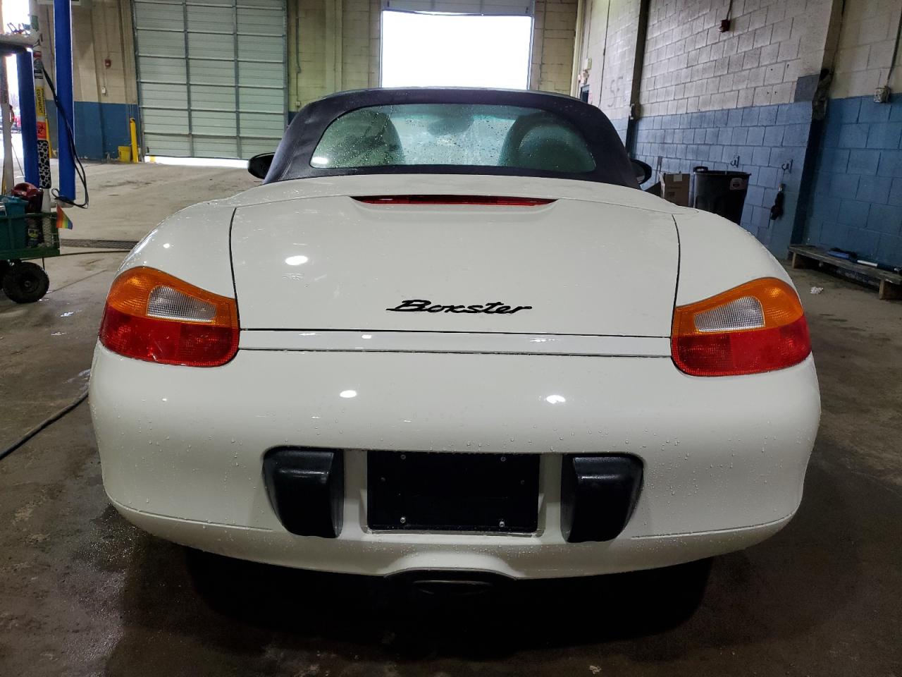 2001 Porsche Boxster VIN WP0CA29801U626432 Copart auction photo, minor dent/scratches damage thumbnail 6