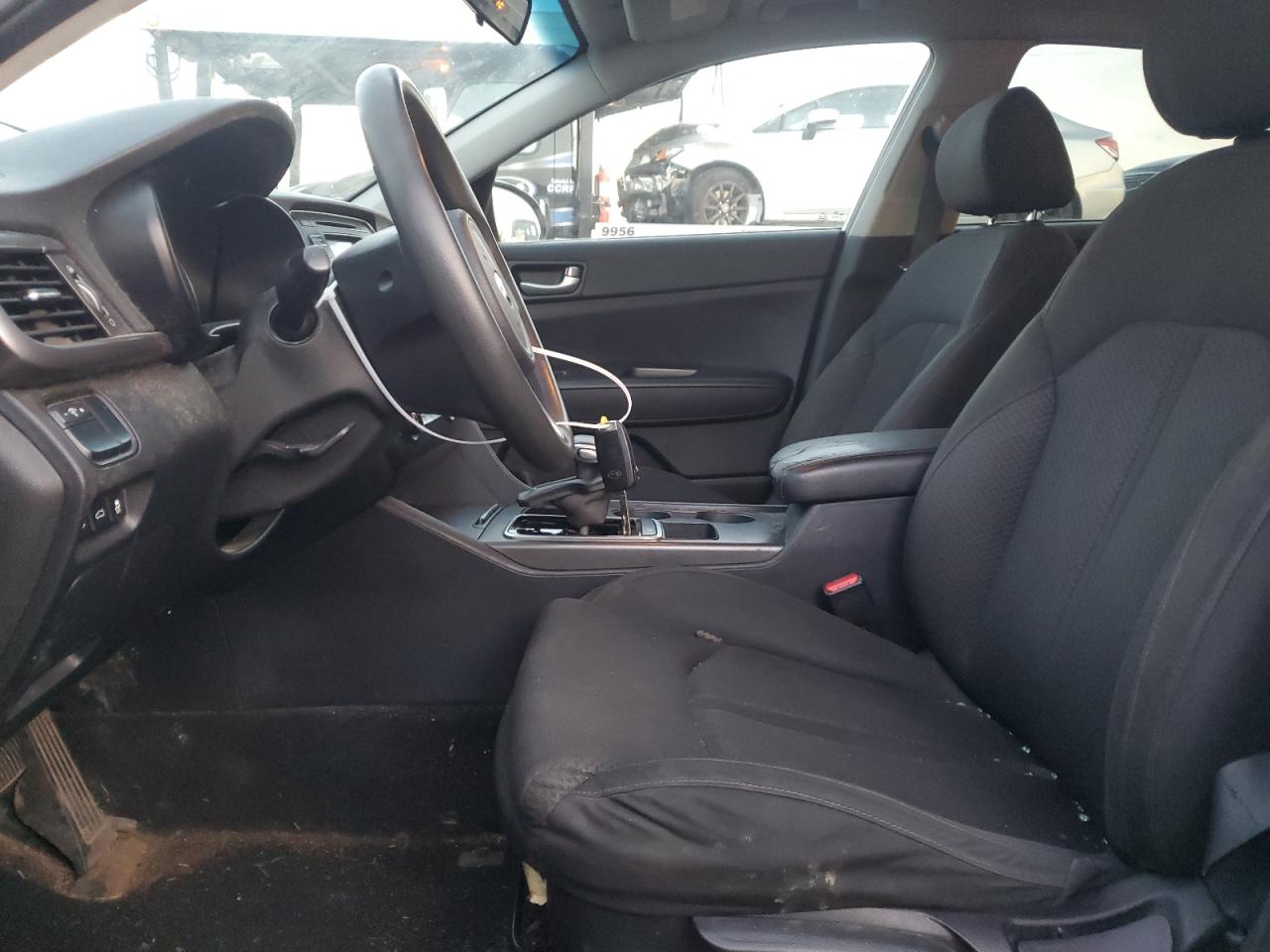 2016 KIA Optima VIN 5XXGT4L35GG045298 Copart auction photo, front end / minor dent/scratches damage thumbnail 7