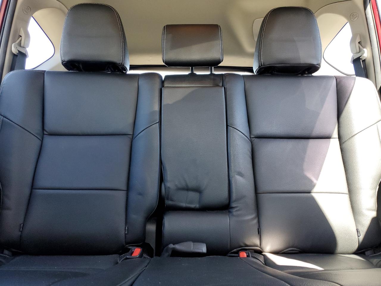 2018 Toyota RAV 4 VIN 2T3RFREVXJW715931 Copart auction photo, front end / side damage thumbnail 10