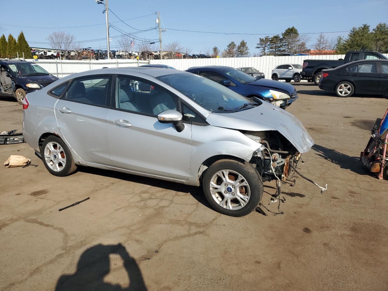 2014 Ford Fiesta VIN 3FADP4BJ5EM147628 Copart auction photo, front end damage thumbnail 4