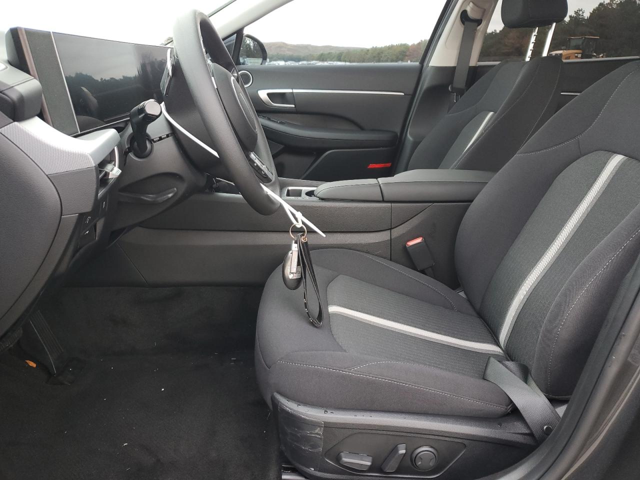 2024 Hyundai Sonata VIN KMHL64JA1RA399059 Copart auction photo, front end / minor dent/scratches damage thumbnail 7