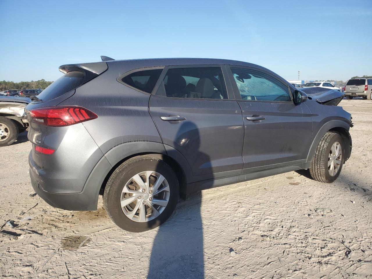 2019 Hyundai Tucson VIN KM8J2CA41KU981352 Copart auction photo, front end / minor dent/scratches damage thumbnail 3