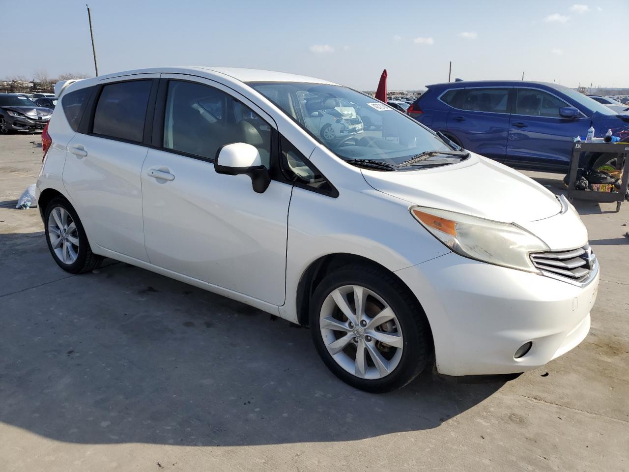 2014 Nissan Versa VIN 3N1CE2CP2EL355431 Copart auction photo, front end damage thumbnail 4