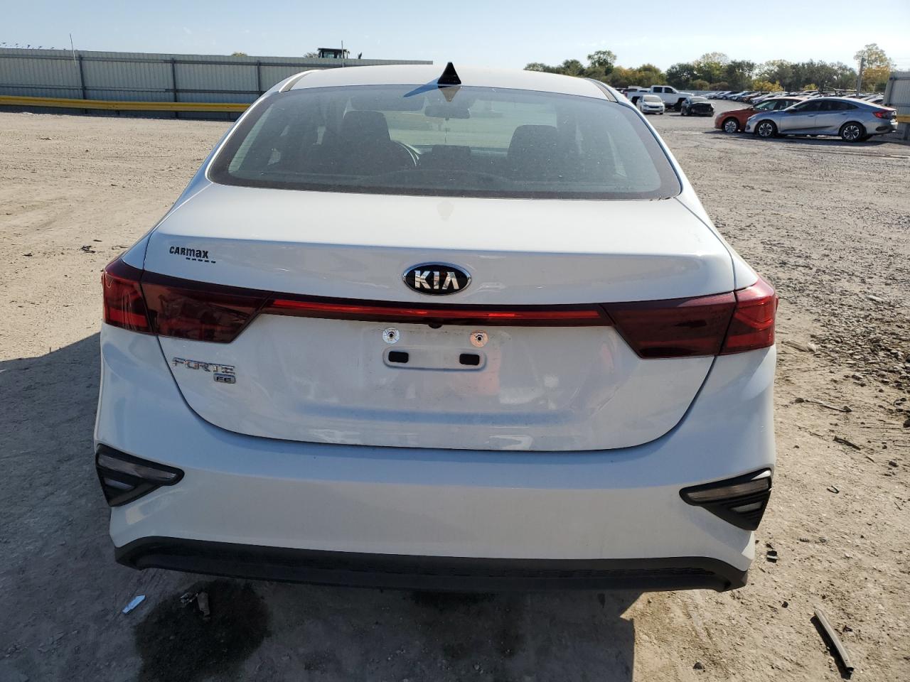 2021 KIA Forte VIN 3KPF24AD3ME265487 Copart auction photo, vandalism / minor dent/scratches damage thumbnail 6